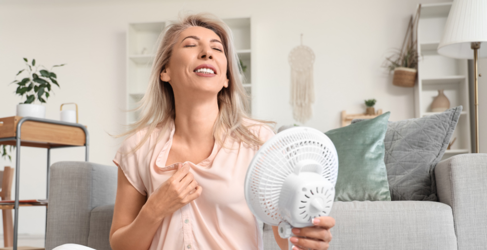 Zdjęcie wyróżniające do artykułu o uderzeniach gorąca w menopauzie
